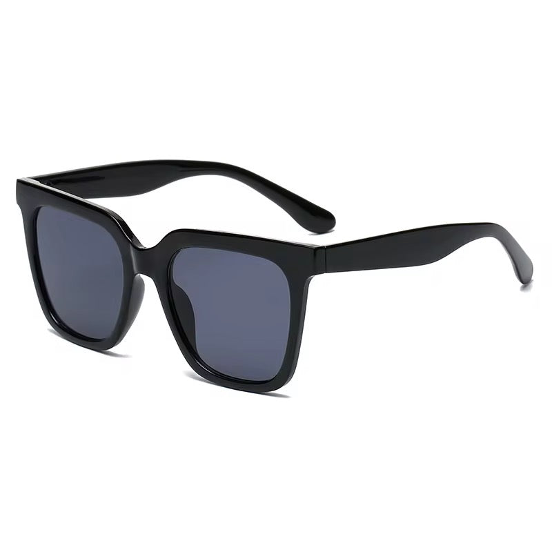 Ladies and fashion sunglasses