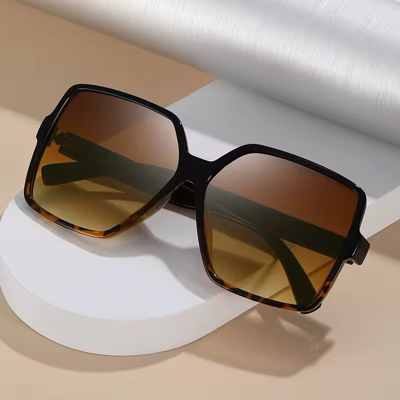 نظارات نسائيه , Women's glasses