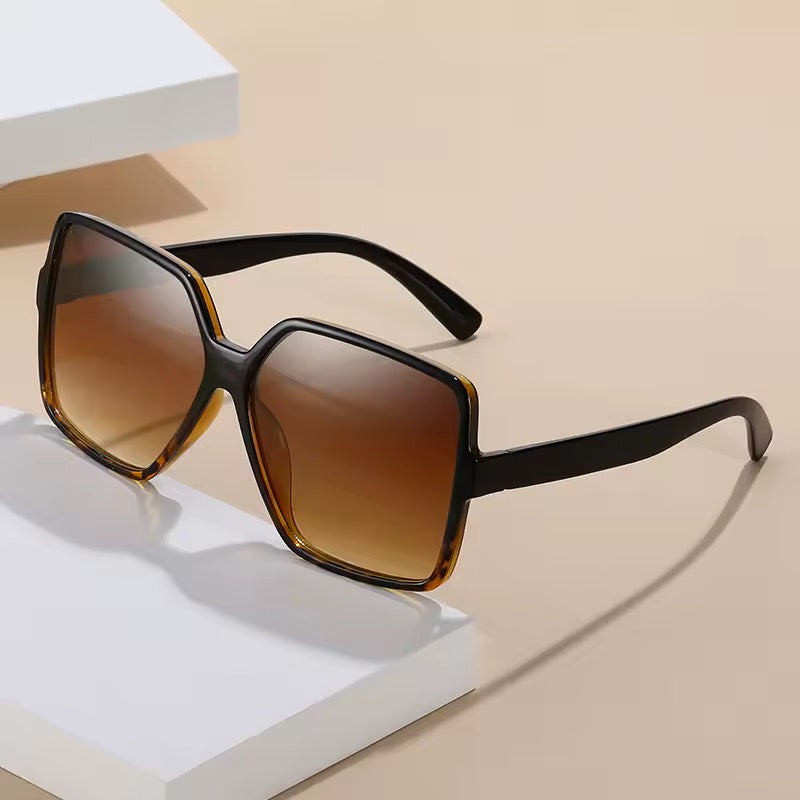 نظارات نسائيه , Women's glasses