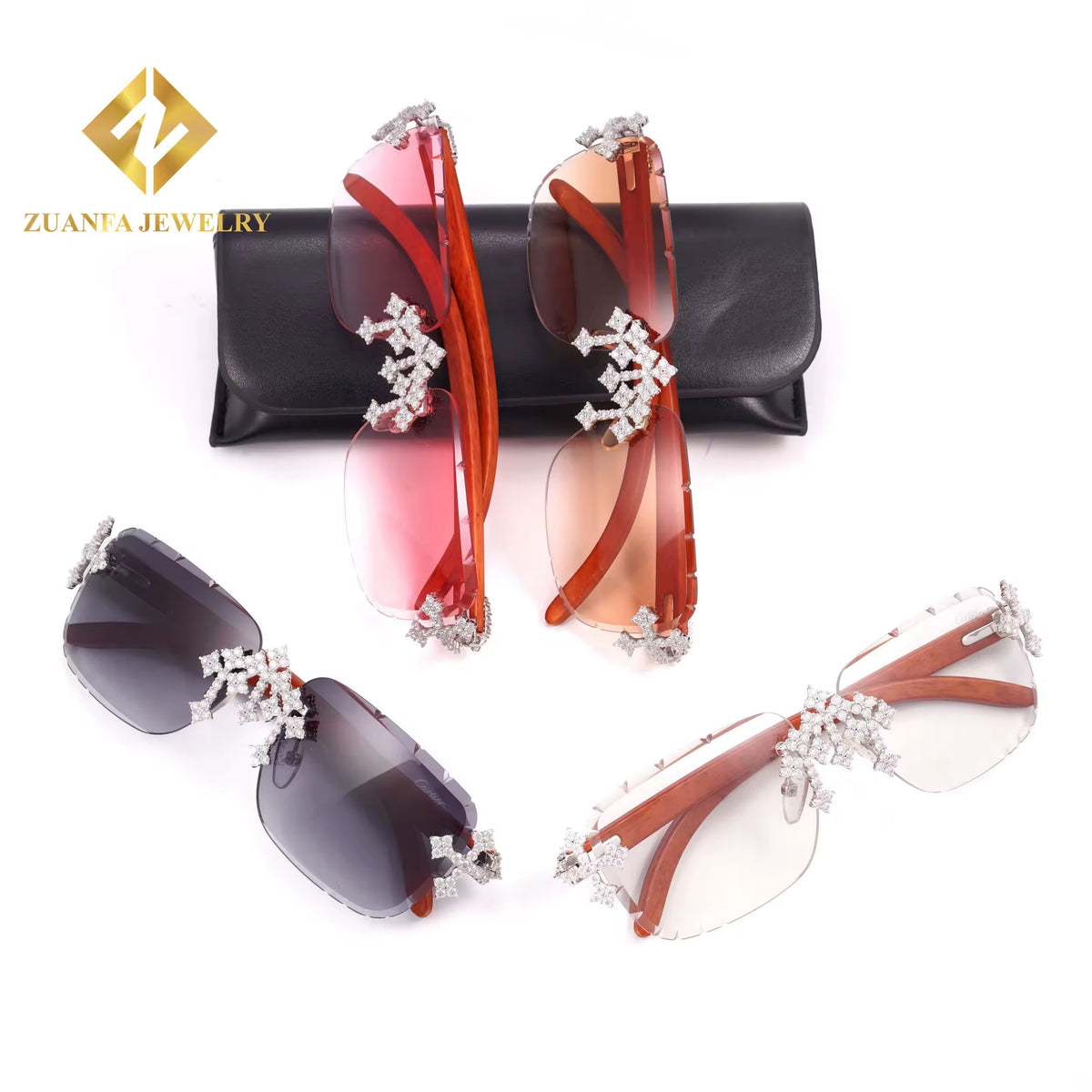 Fashionable women's glasses