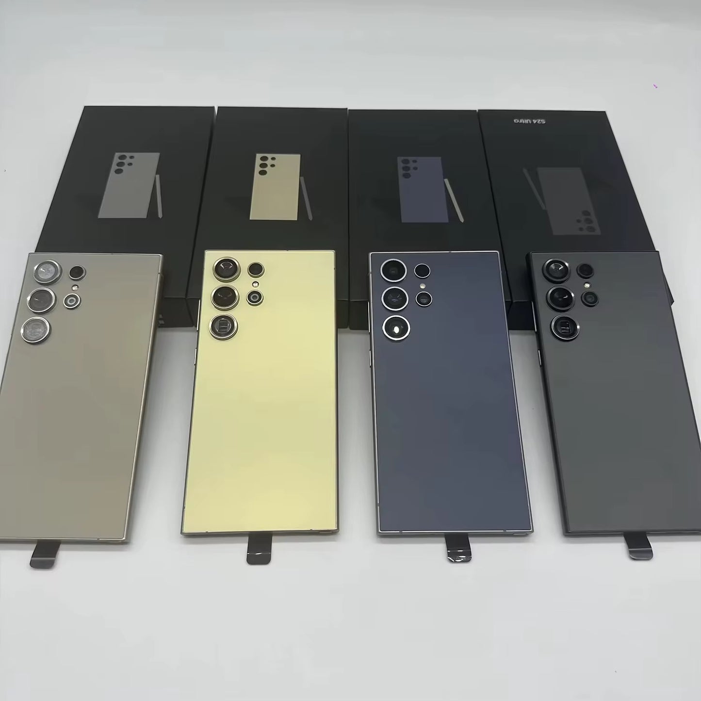 Phones, Phones Ultra