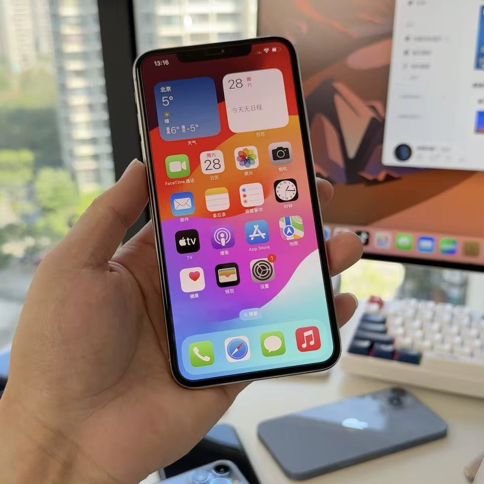 Phones, iPhone
