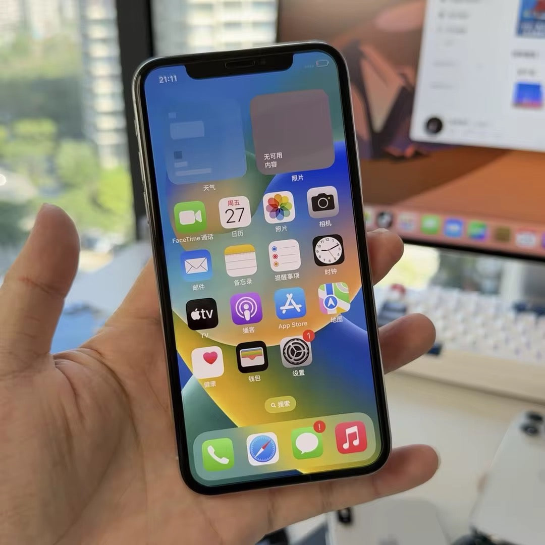Phones, iPhone