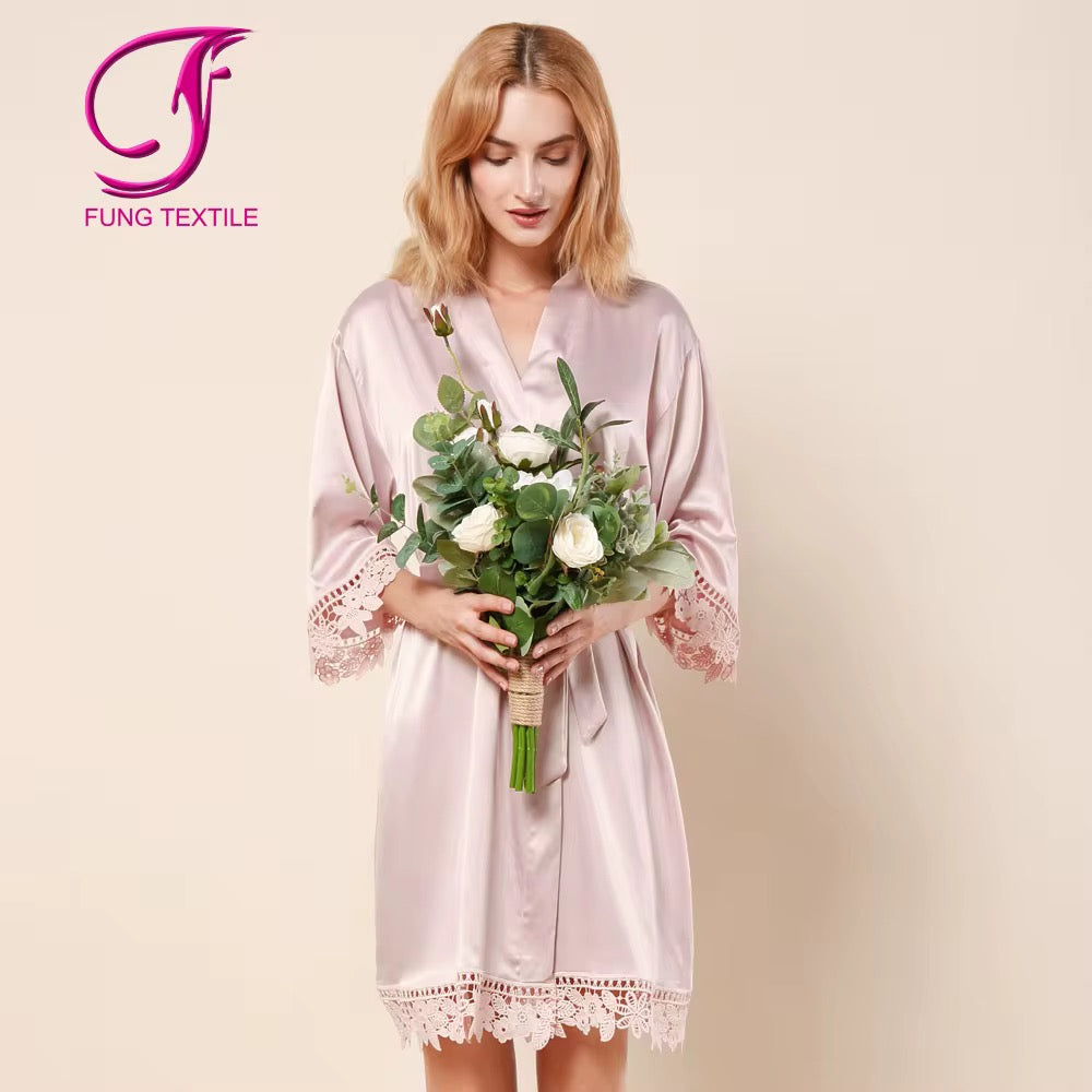 Women's sleepwear 
