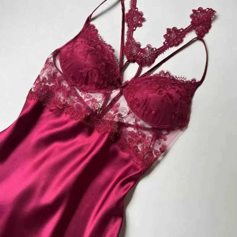 Women's sleepwear 