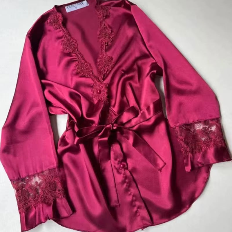 Women's sleepwear 