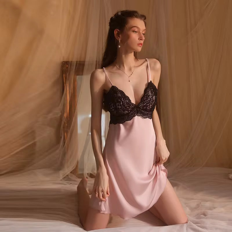 Women's sleepwear 
