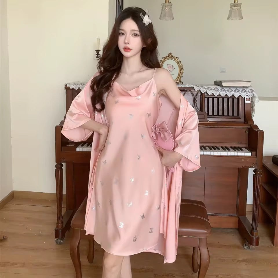 طقم نوم نسائي