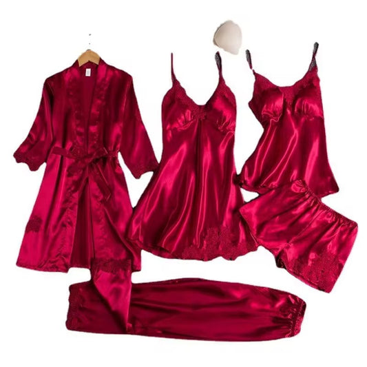 Women's sleepwear 
