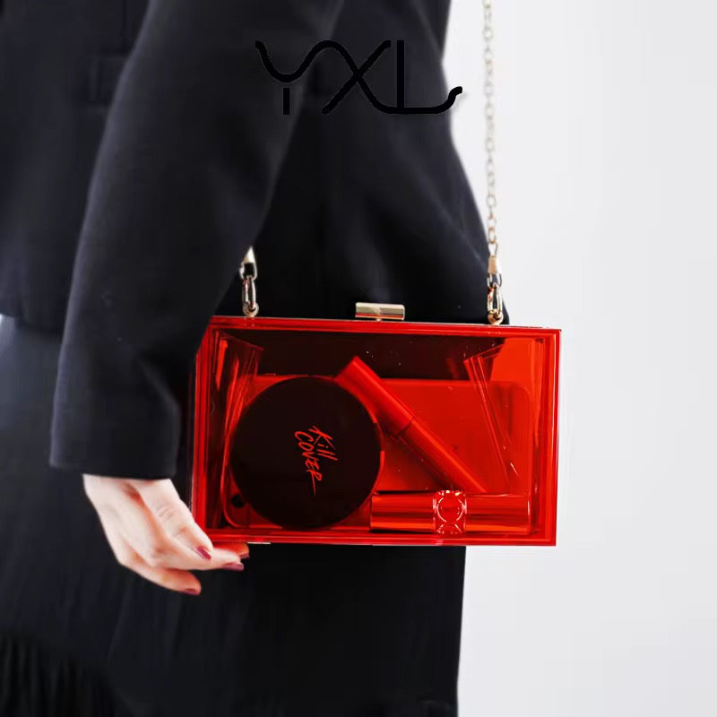 نظارات شمسية وحقائب يد جديدة -  Women's Sunglasses and Handbags with