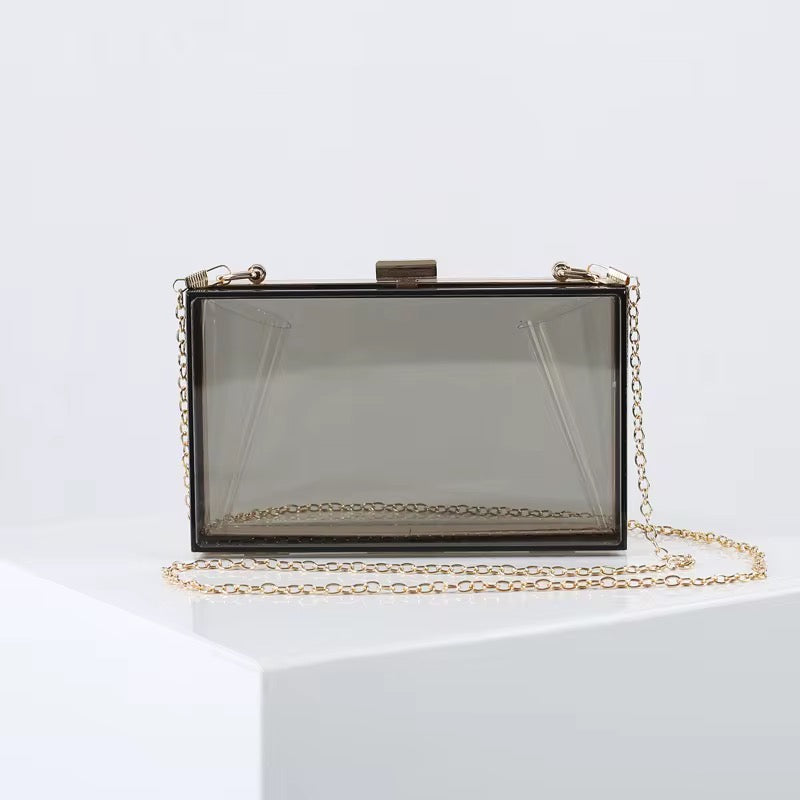 نظارات شمسية وحقائب يد جديدة -  Women's Sunglasses and Handbags with
