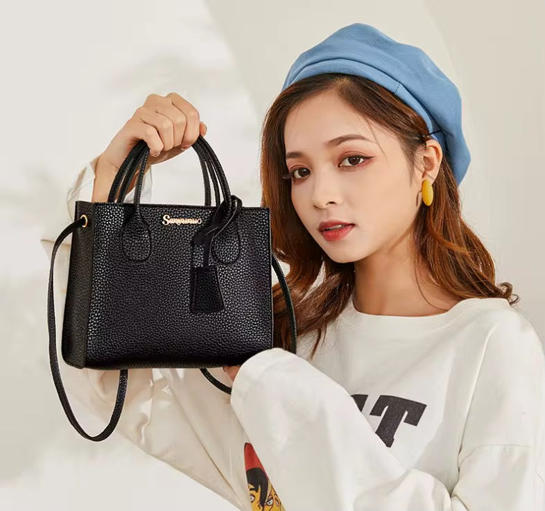 Luxury small shoulder bags