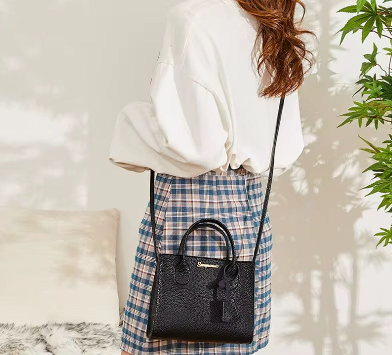 Luxury small shoulder bags