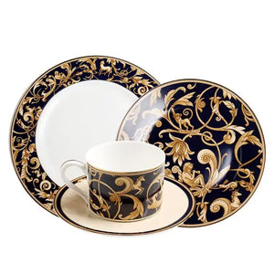Cooking utensils and plates 