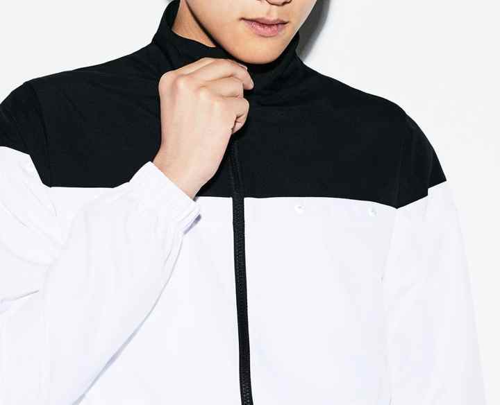 بدلات رياضية رجالية رخيصة