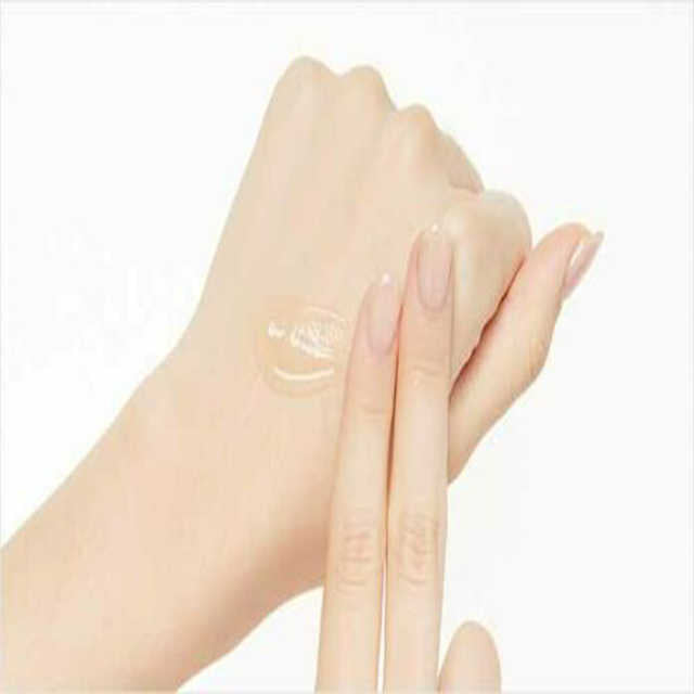 اطقم العنايه - سيروم إينيسفري لتعزيز شباب العيون